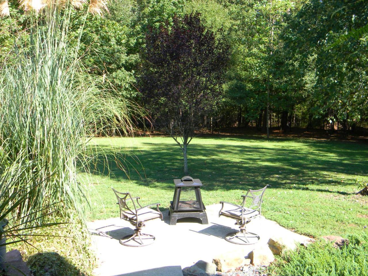 Jordan Lake B & B New Hill Exterior photo